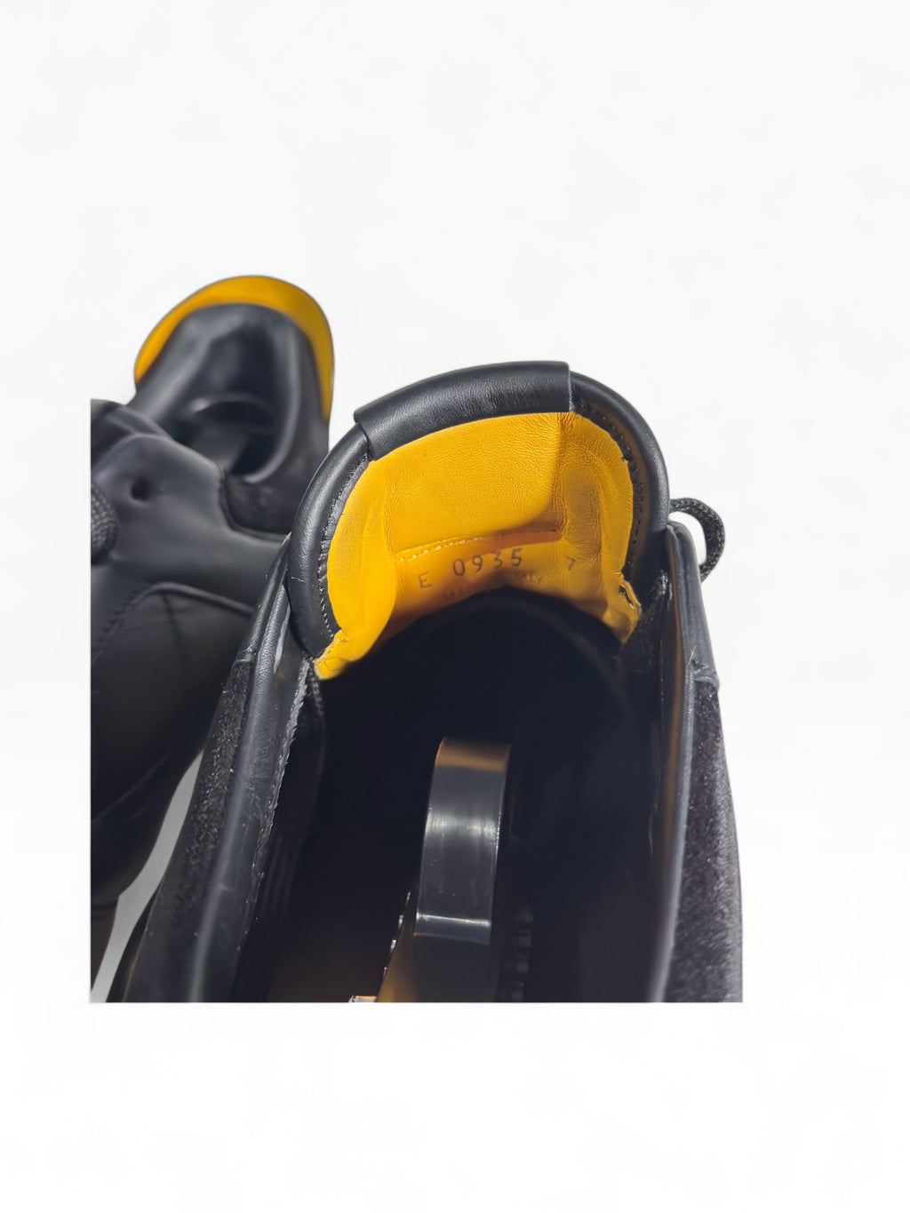 Tenis Fendi