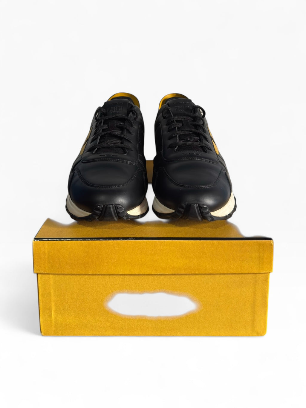 Tenis Fendi